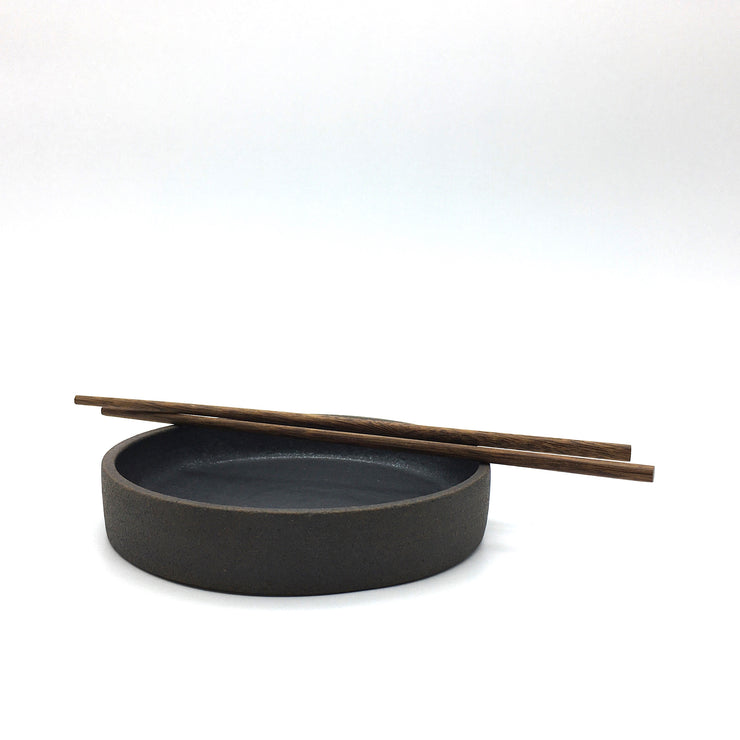 Cazuela | 6" x 1" | Brownstone/Matte Black