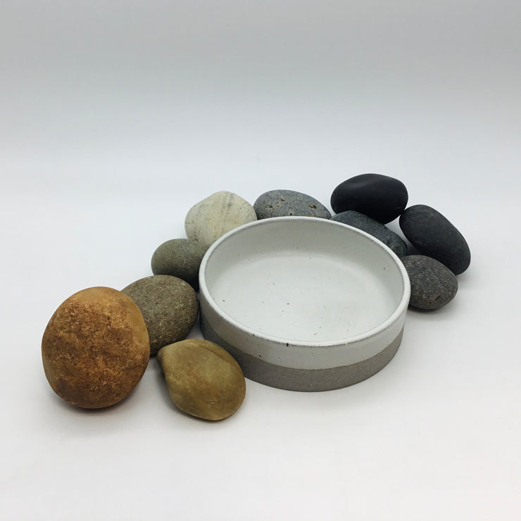 Cazuela | 6" x 1.75" | Greystone/Snow White