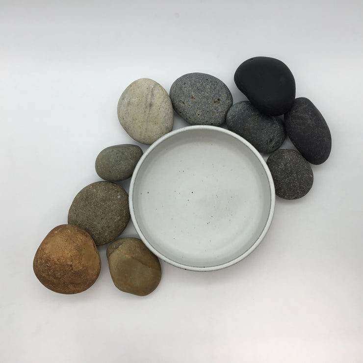Cazuela | 6" x 1.75" | Greystone/Snow White
