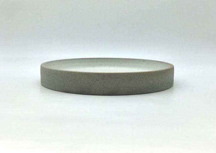 Cazuela Platter | 11" x 1.75" | Greystone/Snow White