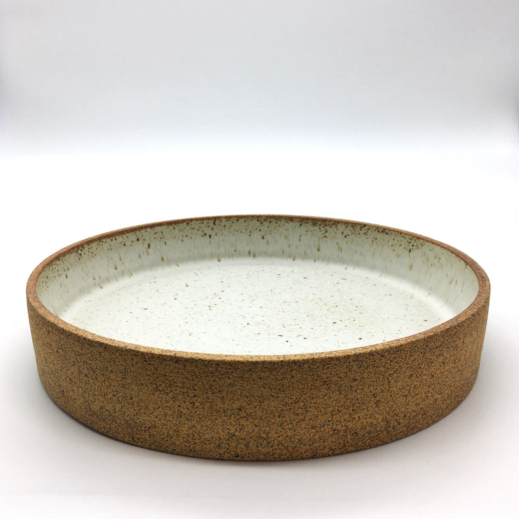 Cazuela Platter | 11" x 1.75" | Sandstone/Snow White