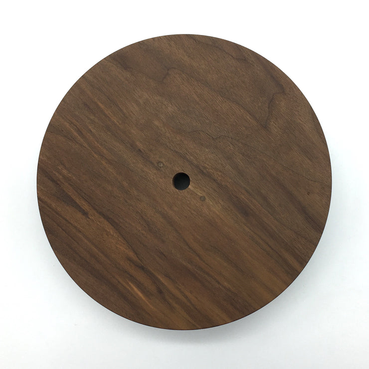 Part of the FS Collection, the FS BOX is a FS Cazuela with an hand-turned wooden lid. The hole in the center of the lid allows you to lift it easily with one finger. This versatile trinket box was originally designed to sit on desk or night stand, but it can be used anywhere in the house or office. 