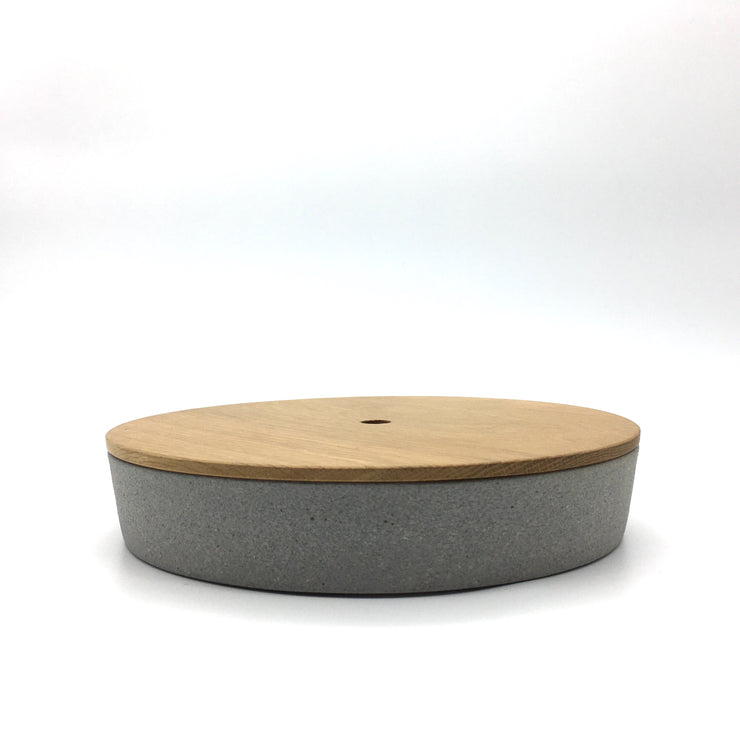 Part of the FS Collection, the FS BOX is a FS Cazuela with an hand-turned wooden lid. The hole in the center of the lid allows you to lift it easily with one finger. This versatile trinket box was originally designed to sit on desk or night stand, but it can be used anywhere in the house or office. 