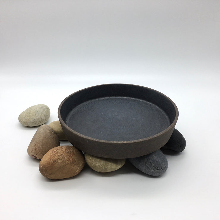Free Spirit Cazuela | 8.5" x 1.5" | Brownstone/Matte Black