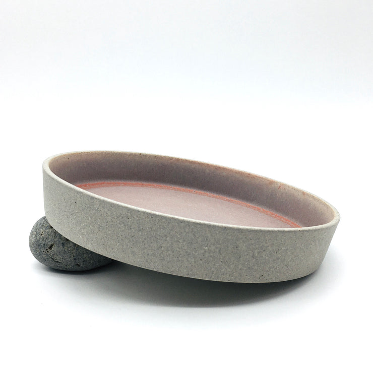 Free Spirit Cazuela | 8.5" x 1.5" | Greystone/English Rose