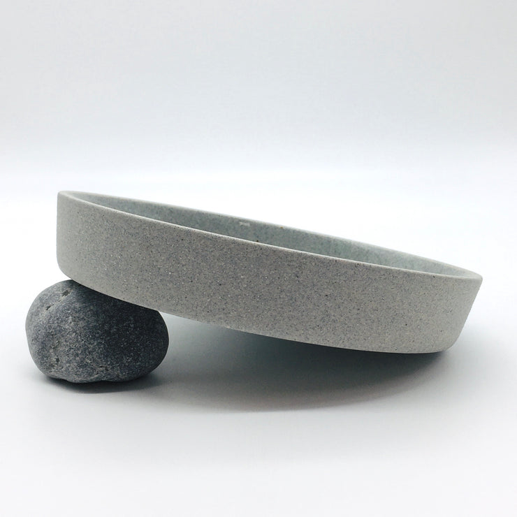 Free Spirit Cazuela | 8.5" x 1.5" | Greystone/Clear Sky