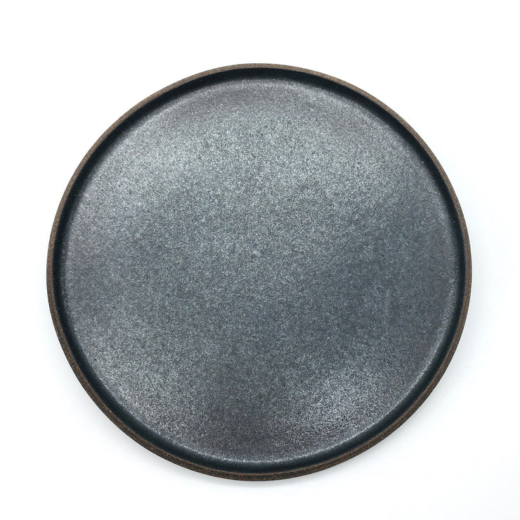 Stillness Plate | 11" | Brownstone/Matte Black