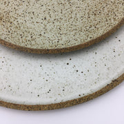 Stillness Plate | 8.5" | Sandstone/Snow White