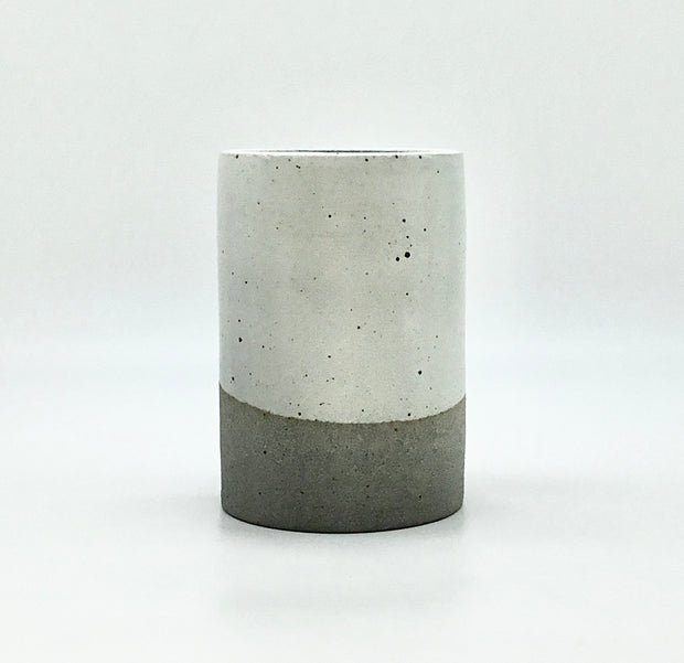 Tawa Vase | 4" x 6" | Greystone/Snow White