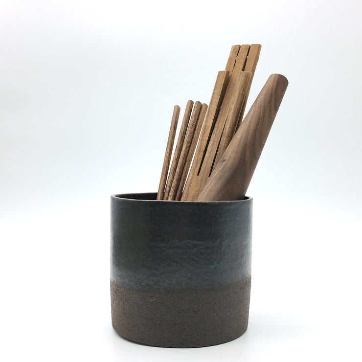 Utensil Holder | 4.5" x 4.5" | Brownstone/Danish (Bronze)